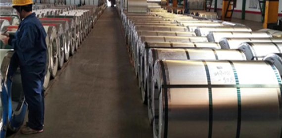 Attention should be paid to the storage, transportation and loading and unloading of color coated steel sheet coil